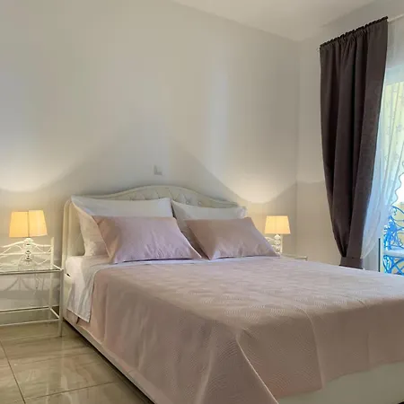 Palma- Right On The Appartamento Gradac (Split-Dalmatia)